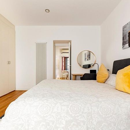 Splendido Bilocale In Vecchia Milano Apartment ภายนอก รูปภาพ