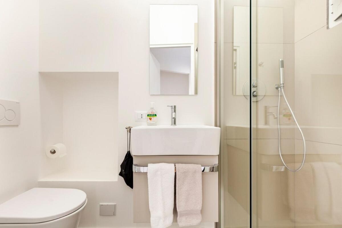 Splendido Bilocale In Vecchia Milano Apartment ภายนอก รูปภาพ